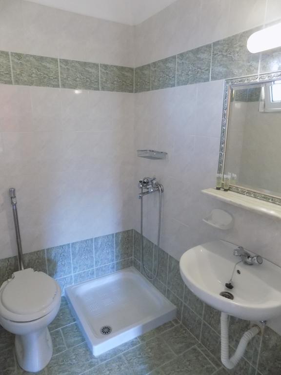 Apartamento Mosaic Gardens Faliraki Exterior foto
